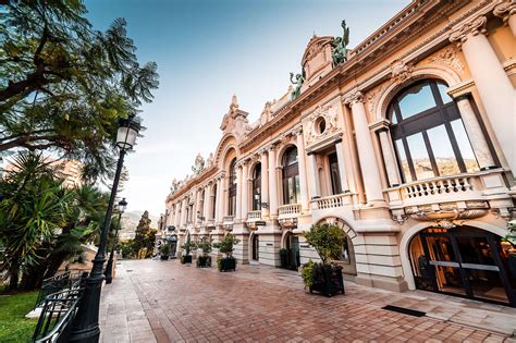 shops in monaco.